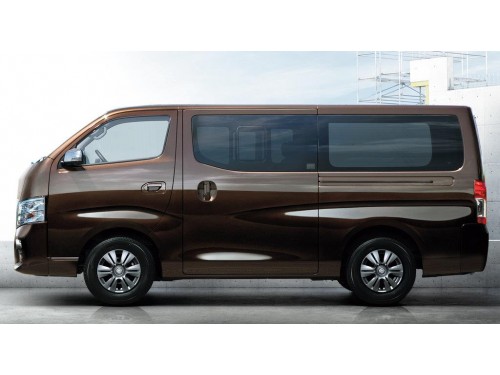 Характеристики минивэна Nissan NV350 Caravan Van 2.5 VX Long Body Diesel Turbo (07.2017 - 03.2022): фото, места, вместимость, скорость, двигатель, топливо, отзывы