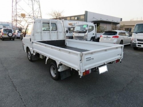 Характеристики грузового автомобиля Nissan Vanette Truck 1.8 DX (10.2008 - 07.2010): фото, грузоподъемность, масса, скорость, двигатель, топливо, отзывы