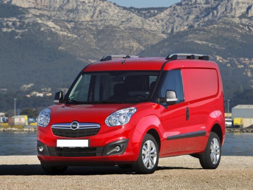 Характеристики минивэна Opel Combo 1.3 CDTI ecoFlex SAT L2H1 2.4t (01.2012 - 07.2015): фото, места, вместимость, скорость, двигатель, топливо, отзывы