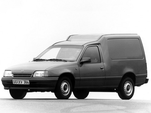 Характеристики грузового фургона Opel Kadett 1.3i MT (02.1989 - 07.1990): фото, размеры, грузоподъемность, масса, скорость, двигатель, топливо, отзывы