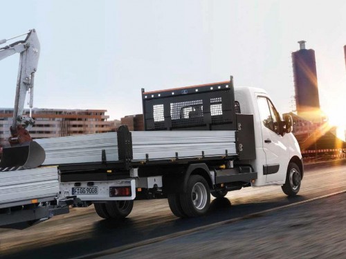 Характеристики грузового автомобиля Opel Movano 2.3 Turbo MT Single Cab L3H1 4.5t (10.2019 - н.в.): фото, грузоподъемность, масса, скорость, двигатель, топливо, отзывы
