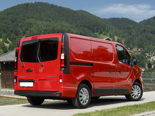 Характеристики грузового фургона Opel Vivaro 1.6 CDTI MT Double Cab Van L1H1 2.9t (08.2014 - 02.2016): фото, размеры, грузоподъемность, масса, скорость, двигатель, топливо, отзывы