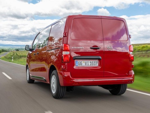 Характеристики минивэна Opel Vivaro 1.5 MT Cargo Van M Innovation (04.2019 - 06.2020): фото, места, вместимость, скорость, двигатель, топливо, отзывы