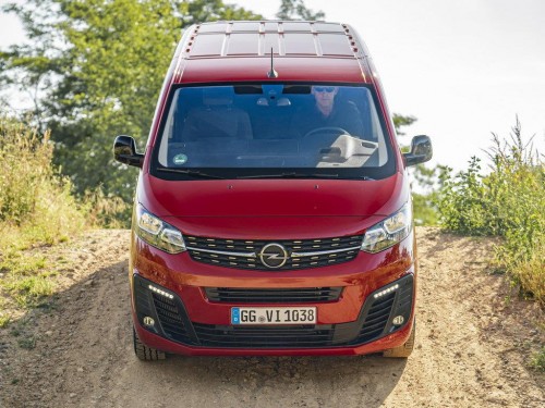 Характеристики минивэна Opel Vivaro 1.5 MT Cargo Van M Innovation (04.2019 - 06.2020): фото, места, вместимость, скорость, двигатель, топливо, отзывы