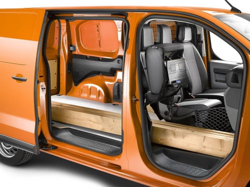 Характеристики минивэна Opel Vivaro 1.5 MT Cargo Van M Innovation (04.2019 - 06.2020): фото, места, вместимость, скорость, двигатель, топливо, отзывы