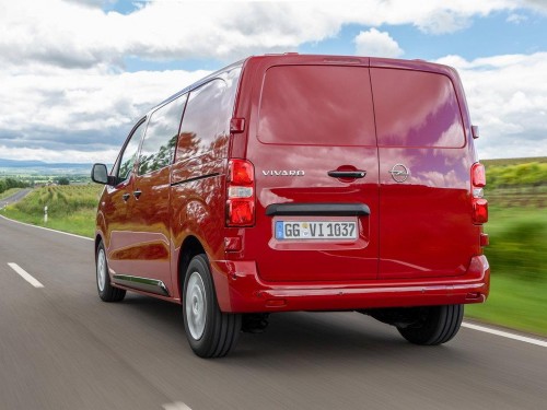Характеристики минивэна Opel Vivaro 1.5 MT Cargo Van S Selection (04.2019 - н.в.): фото, места, вместимость, скорость, двигатель, топливо, отзывы