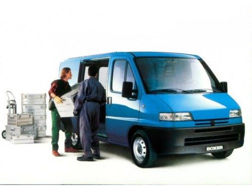 Характеристики цельнометаллического фургона Peugeot Boxer 2.0 MT 270C (03.1994 - 03.2002): фото, размеры, грузоподъемность, масса, скорость, двигатель, топливо, отзывы