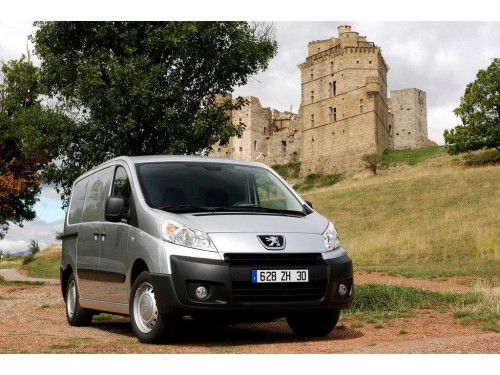 Характеристики грузового фургона Peugeot Expert 2.0 HDi MT L1H1 (01.2007 - 12.2013): фото, размеры, грузоподъемность, масса, скорость, двигатель, топливо, отзывы