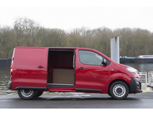 Характеристики грузового фургона Peugeot Expert 2.0 HDi MT L3H2 (06.2021 - 12.2021): фото, размеры, грузоподъемность, масса, скорость, двигатель, топливо, отзывы