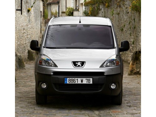 Характеристики цельнометаллического фургона Peugeot Partner 1.6 HDi MT L1 (05.2008 - 04.2012): фото, размеры, грузоподъемность, масса, скорость, двигатель, топливо, отзывы