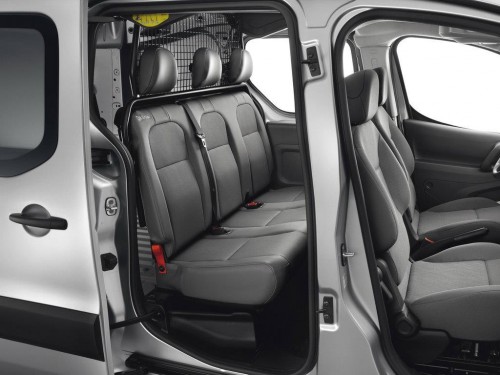 Характеристики цельнометаллического фургона Peugeot Partner 1.6 HDi MT L2 (05.2012 - 04.2015): фото, размеры, грузоподъемность, масса, скорость, двигатель, топливо, отзывы