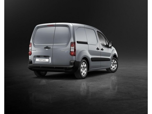 Характеристики грузового фургона Peugeot Partner 1.6 VTi MT L1 (11.2020 - н.в.): фото, размеры, грузоподъемность, масса, скорость, двигатель, топливо, отзывы