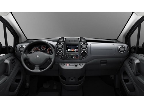 Характеристики грузового фургона Peugeot Partner 1.6 VTi MT Profi St (09.2021 - 03.2022): фото, размеры, грузоподъемность, масса, скорость, двигатель, топливо, отзывы