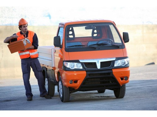 Характеристики бортового грузовика Piaggio Porter 1.3 MT Eco-Power 1.7t short deck (11.2009 - 10.2015): фото, грузоподъемность, масса, скорость, двигатель, топливо, отзывы