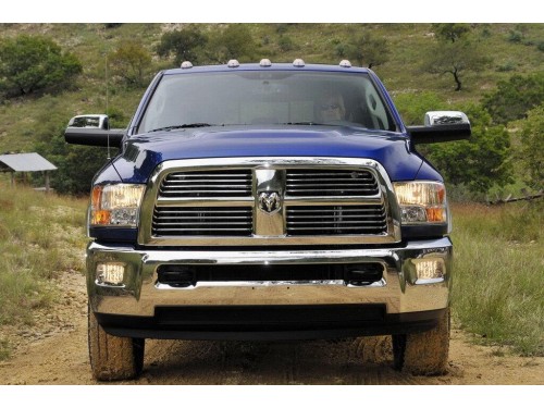 Характеристики бортового грузовика Ram 3500 5.7 AT 4x2 Big Horn Mega Cab Short Box SRW (09.2013 - 02.2019): фото, грузоподъемность, масса, скорость, двигатель, топливо, отзывы