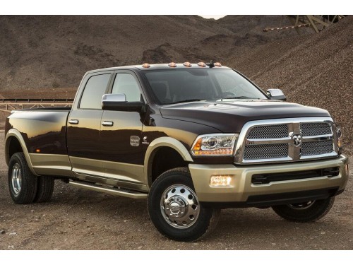 Характеристики бортового грузовика Ram 3500 5.7 AT 4x2 Big Horn Mega Cab Short Box SRW (09.2013 - 02.2019): фото, грузоподъемность, масса, скорость, двигатель, топливо, отзывы