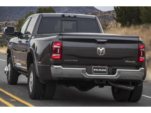 Характеристики бортового грузовика Ram 3500 6.4 AT 4x4 Laramie Crew Cab Short Box SRW (03.2019 - н.в.): фото, грузоподъемность, масса, скорость, двигатель, топливо, отзывы
