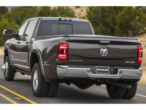 Характеристики бортового грузовика Ram 3500 6.4 AT 4x4 Big Horn Crew Cab Long Box SRW (03.2019 - н.в.): фото, грузоподъемность, масса, скорость, двигатель, топливо, отзывы