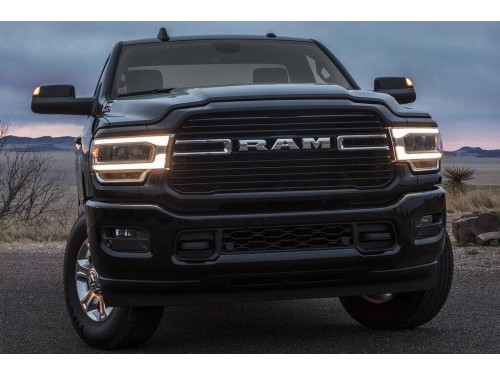 Характеристики бортового грузовика Ram 3500 6.4 AT 4x2 Big Horn Crew Cab Short Box SRW (03.2019 - н.в.): фото, грузоподъемность, масса, скорость, двигатель, топливо, отзывы