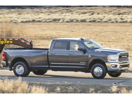 Характеристики бортового грузовика Ram 3500 6.4 AT 4x2 Laramie Crew Cab Short Box SRW (03.2019 - н.в.): фото, грузоподъемность, масса, скорость, двигатель, топливо, отзывы