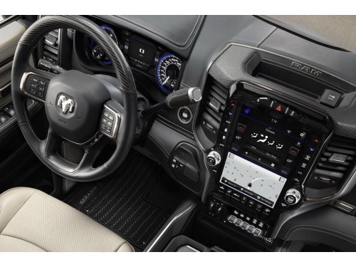 Характеристики бортового грузовика Ram 3500 6.4 AT 4x2 Tradesman Crew Cab Long Box SRW (03.2019 - н.в.): фото, грузоподъемность, масса, скорость, двигатель, топливо, отзывы