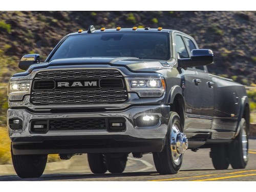 Характеристики бортового грузовика Ram 3500 6.4 AT 4x4 Limited Longhorn Mega Cab Short Box DRW (03.2019 - н.в.): фото, грузоподъемность, масса, скорость, двигатель, топливо, отзывы