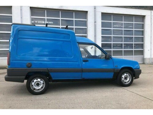 Характеристики грузового фургона Renault Express 1.9 D MT Van (06.1994 - 07.2000): фото, размеры, грузоподъемность, масса, скорость, двигатель, топливо, отзывы