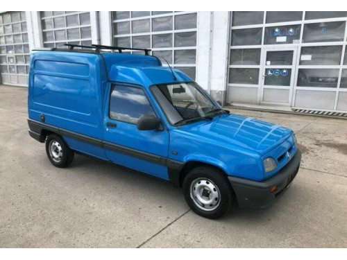 Характеристики грузового фургона Renault Express 1.5 MT Van (06.1996 - 07.2000): фото, размеры, грузоподъемность, масса, скорость, двигатель, топливо, отзывы