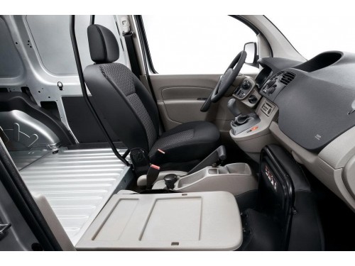 Характеристики грузового фургона Renault Kangoo 1.6 MT Authentique (07.2010 - 02.2013): фото, размеры, грузоподъемность, масса, скорость, двигатель, топливо, отзывы