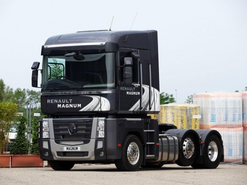 Характеристики седельного тягача Renault Magnum 12.8 AMT 4x2 Legend 4120 (11.2011 - 06.2013): фото, размеры, грузоподъемность, масса, скорость, двигатель, топливо, отзывы