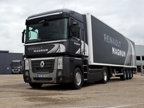 Характеристики седельного тягача Renault Magnum 12.8 AMT 4x2 Legend 4120 (11.2011 - 06.2013): фото, размеры, грузоподъемность, масса, скорость, двигатель, топливо, отзывы