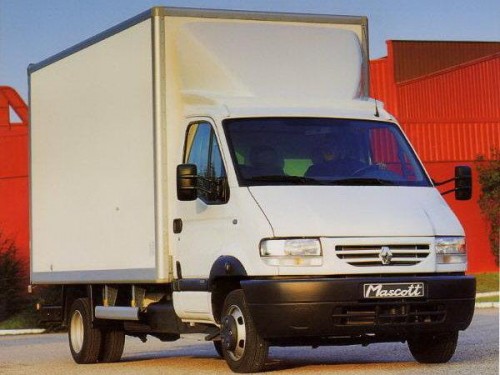 Характеристики грузового автомобиля Renault Mascott 2.8 dCi MT Single Cab L2 (03.1999 - 05.2004): фото, грузоподъемность, масса, скорость, двигатель, топливо, отзывы