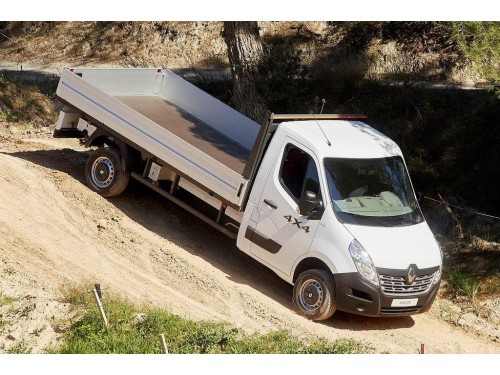 Характеристики грузового автомобиля Renault Master 2.3 dCi FWD MT L2H1 Одинарная кабина 3.5т (11.2015 - 08.2018): фото, грузоподъемность, масса, скорость, двигатель, топливо, отзывы