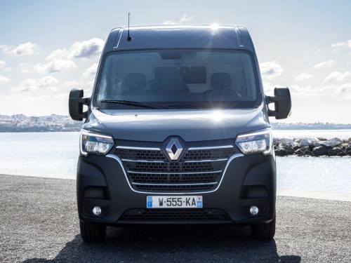 Характеристики грузового фургона Renault Master 2.3 dCi FWD MT L2H2 2.5т (06.2020 - н.в.): фото, размеры, грузоподъемность, масса, скорость, двигатель, топливо, отзывы