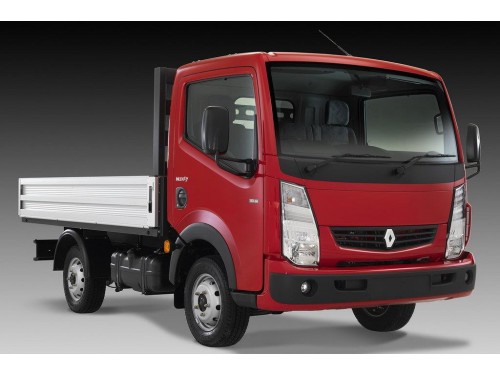 Характеристики тягача Renault Maxity 2.5 DXi MT LWB Dynamic DRW Doublecab (08.2007 - 08.2013): фото, размеры, грузоподъемность, масса, скорость, двигатель, топливо, отзывы