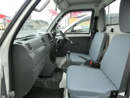 Характеристики бортового грузовика Subaru Sambar Truck 660 TB 3-way 4WD (04.2012 - 08.2014): фото, грузоподъемность, масса, скорость, двигатель, топливо, отзывы