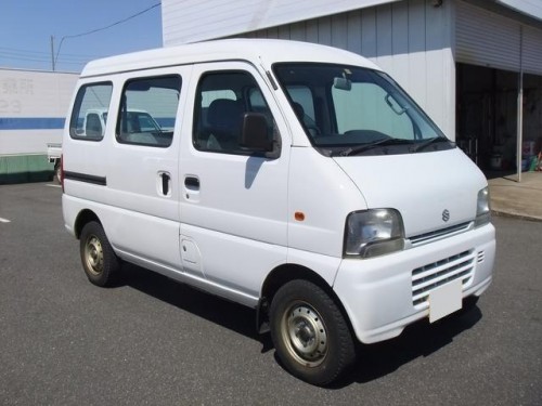 Характеристики минивэна Suzuki Every 660 Natural Gas Vehicle (12.1999 - 04.2000): фото, места, вместимость, скорость, двигатель, топливо, отзывы