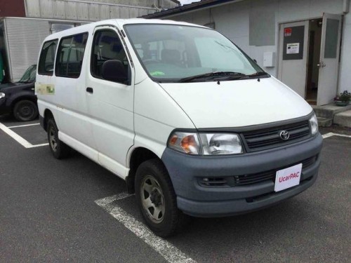 Характеристики грузового фургона Toyota Regius 3.0D G 4WD (07.1999 - 05.2002): фото, размеры, грузоподъемность, масса, скорость, двигатель, топливо, отзывы