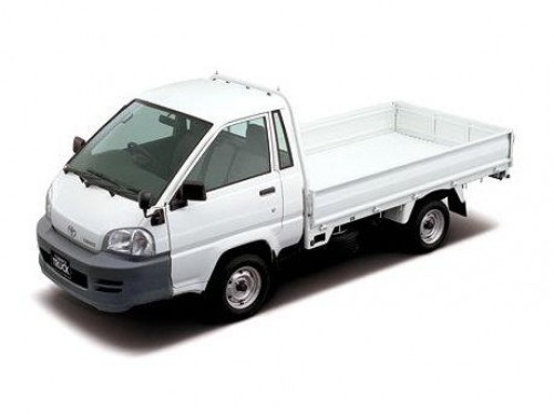 Характеристики грузового автомобиля Toyota Town Ace Truck 1.8 DX Super Single Just Low Standard-Deck 1-Way (06.1999 - 08.2004): фото, грузоподъемность, масса, скорость, двигатель, топливо, отзывы