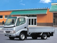 Toyota ToyoAce 2.5 Cargo Single-Cab Standard-Deck Super Single Just Low 1.25t (07.2003 - 07.2007)