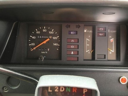 Характеристики цельнометаллического фургона Toyota Deliboy 1.5 502 (05.1991 - 01.1995): фото, размеры, грузоподъемность, масса, скорость, двигатель, топливо, отзывы