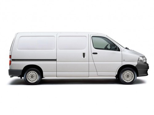 Характеристики грузового фургона Toyota Hiace 2.5 D-4D MT Van Long (09.2006 - 07.2010): фото, размеры, грузоподъемность, масса, скорость, двигатель, топливо, отзывы