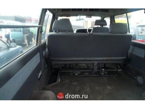 Характеристики грузового фургона Toyota Hiace 2.0 long DX just low (08.1989 - 07.1993): фото, размеры, грузоподъемность, масса, скорость, двигатель, топливо, отзывы