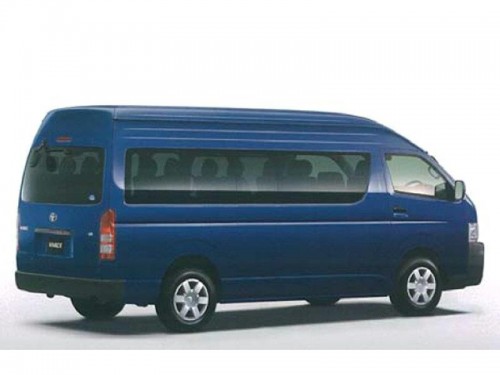 Характеристики грузового фургона Toyota Hiace 2.5 commuter DX diesel turbo (11.2005 - 07.2007): фото, размеры, грузоподъемность, масса, скорость, двигатель, топливо, отзывы