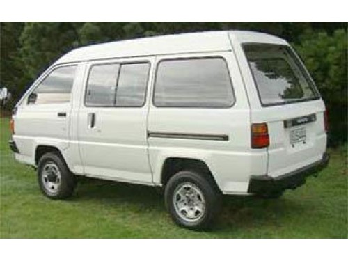 Характеристики минивэна Toyota Lite Ace 1.3 Deluxe Super Single Just Low (4 door 6 seat) (08.1988 - 07.1990): фото, места, вместимость, скорость, двигатель, топливо, отзывы