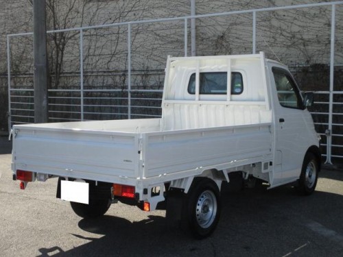 Характеристики грузового автомобиля Toyota Lite Ace Truck 1.5 DX single just low 3-way  4WD (05.2018 - 04.2020): фото, грузоподъемность, масса, скорость, двигатель, топливо, отзывы