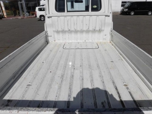 Характеристики бортового грузовика Toyota Pixis Truck 660 Special air conditioning + power steering version 3-way (12.2011 - 08.2014): фото, грузоподъемность, масса, скорость, двигатель, топливо, отзывы