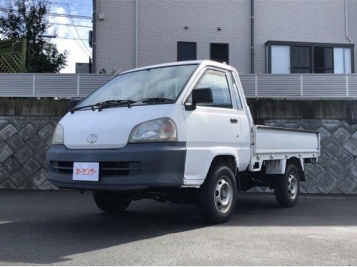 Характеристики грузового автомобиля Toyota Town Ace Truck 1.8 DX Single Just Low Standard-Deck 3-Way 4WD (06.1999 - 08.2004): фото, грузоподъемность, масса, скорость, двигатель, топливо, отзывы