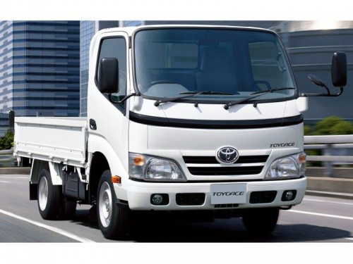 Характеристики грузового автомобиля Toyota ToyoAce 2.0 Cargo Single-Cab Long-Deck Full Just Low 1.5t 4WD (06.2011 - 04.2016): фото, грузоподъемность, масса, скорость, двигатель, топливо, отзывы