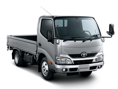 Характеристики грузового автомобиля Toyota ToyoAce 4.0 Cargo Single-Cab Standard-Cab Semi-Long-Deck Full Just Low 2.0t 4WD (06.2011 - 03.2015): фото, грузоподъемность, масса, скорость, двигатель, топливо, отзывы